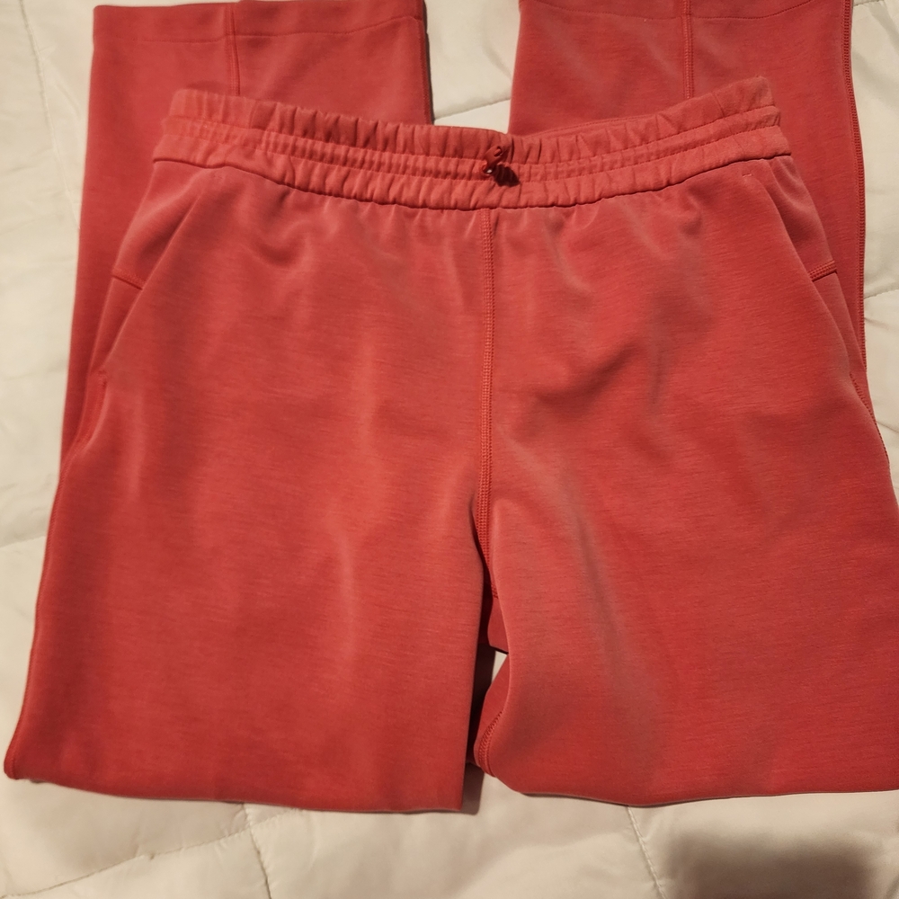 Lululemon High Rise Coral Flare Leggings Size 10 Athleisure